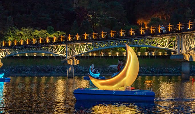 Andong Moon Boat Experience in Woryeonggyo Bridge - main view