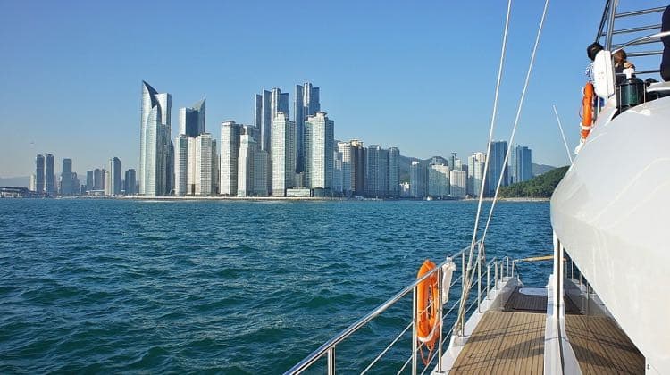 Busan Diamond Bay Yacht Tour - main view