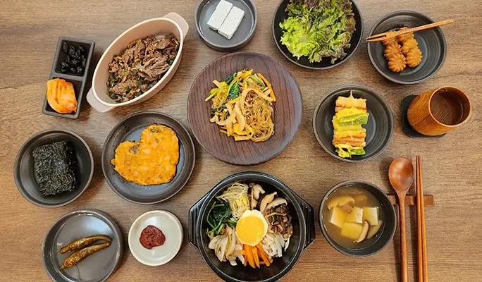 Traditional Korean Food Cooking Class + Hidden Alley Tour in Euljiro - main view
