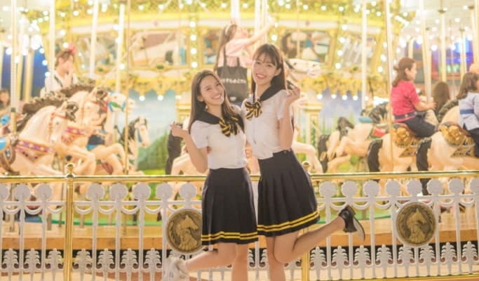 Korean School Uniform Rental near Lotte World - main view