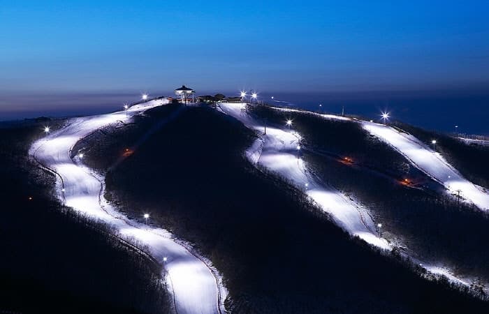 High1 Ski Resort: 2D1N Ski/Snowboard Tour - main view