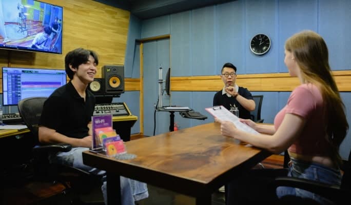 K-Pop Recording Experience at KING STUDIO in Gangnam (+ Personal Vocal Analysis option) - main view