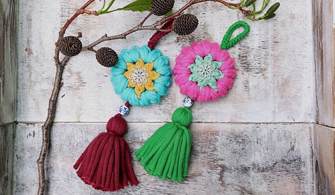 Make Traditional Korean Accessories with Korean Traditional Paper 'Hanji' in Seoul - main view