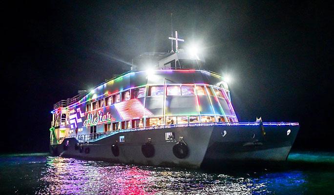 Pattaya All Star Seafood Buffet Dinner Cruise (+ Cabaret show on cruise) - main view