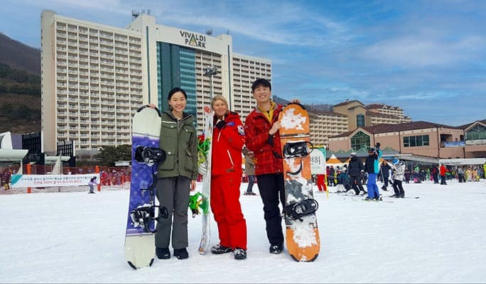 Vivaldi Park Ski Resort: 1 Day Strawberry Picking & Ski/Snowboard/Snowy Land Tour from Seoul - main view